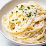 Easy 15 Minute Creamy Garlic Pasta photo