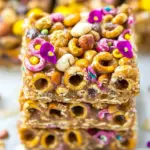 Easy No-Bake Honey Nut Cheerios Snack Bars photo