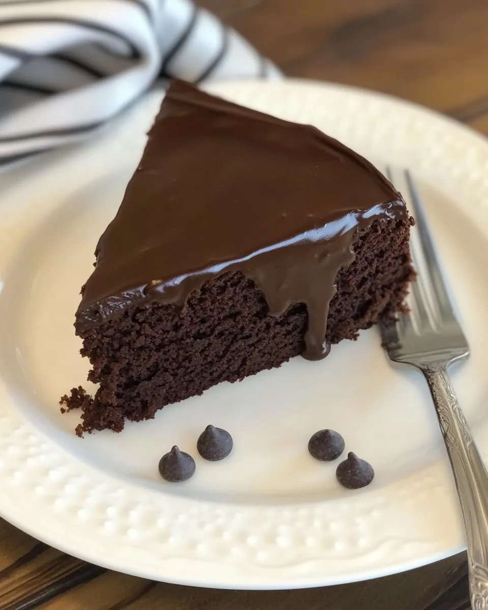 Delicious One Layer Fudge Cake image