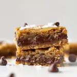 Quick Salted Brown Butter Chocolate Chip Cookie Bars. food shot