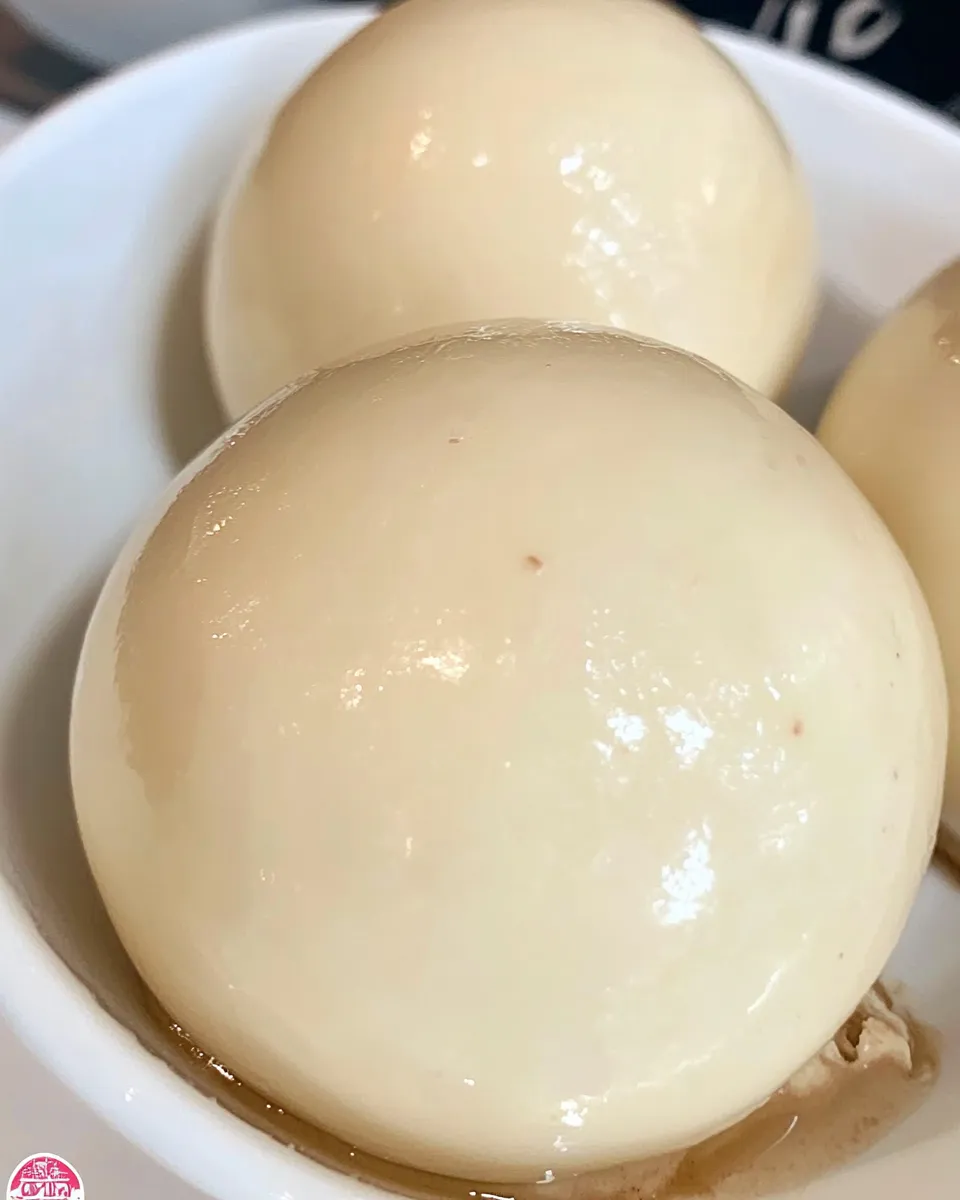 Delicious White Chocolate Cocoa Bombs dish photo